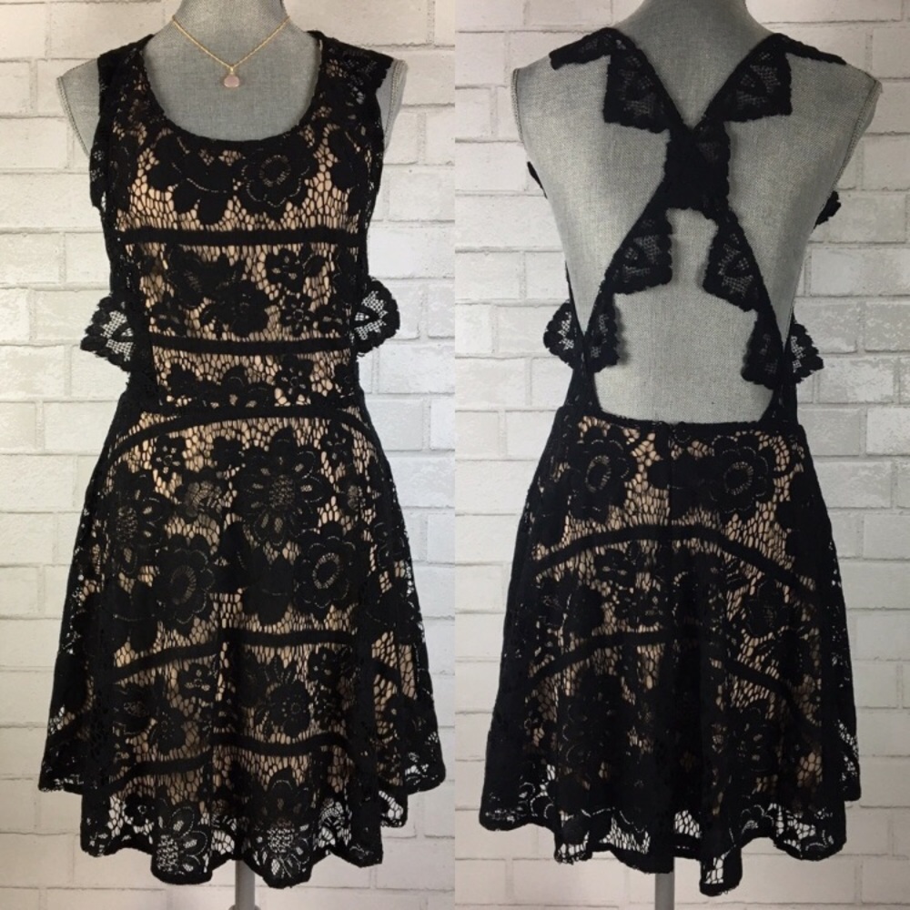 Signature 8 Black Lace Dress From Kaitlyn Boutique